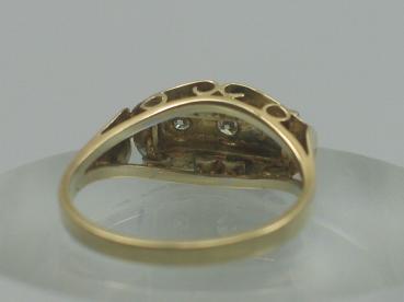 Diamantring aus 585er Gelbgold mit drei Diamanten 0.15 ct., Größe 56, Gewicht: 3,4g