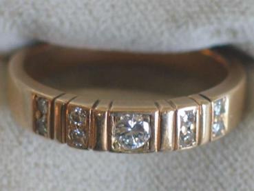 Preview: Diamantring mit 0.26 ct. aus 750er Gold, Größe 58 Gewicht: 6,4g