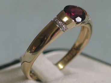 Preview: Schmucksteinring mit Diamantbesatz aus 585er Gelbgold, Größe 66, Gewicht: 4,0g