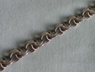 Halskette aus 925er Sterlingsilber, Länge 49 cm Gewicht: 25,7 Gramm