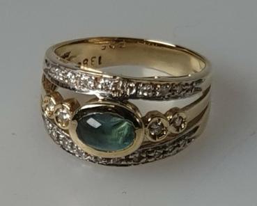 Diamant- Aquamarinring aus 585er Gold, Größe 50, Gewicht: 4,4g