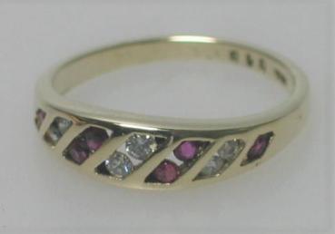 Damenring aus 585er Gelbgold mit 6 Diamanten und 6 Rubin Edelsteinen, Größe 55, Gewicht: 3,2g