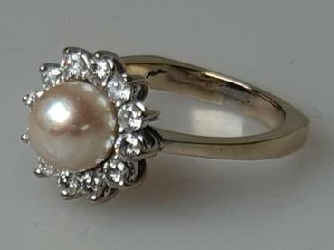 Halo Schmuckring aus 750er Gold mit Perle und 12 Diamanten, Größe 58, Gewicht: 7,3g