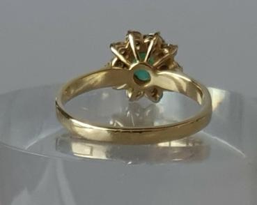 Smaragdring mit Diamantenkranz, 750er Gelbgold, Größe: 53, Neuwertig!