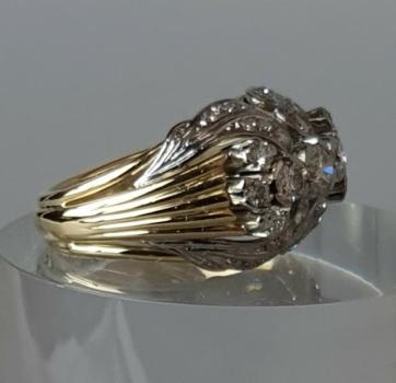 Preview: Edler Brillantring mit 33 Diamanten (1.47 ct) aus 750er Gold, Größe 56, Gewicht: 10,8g