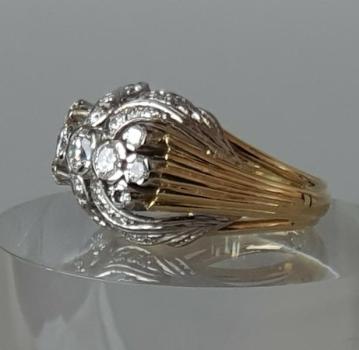 Edler Brillantring mit 33 Diamanten (1.47 ct) aus 750er Gold, Größe 56, Gewicht: 10,8g