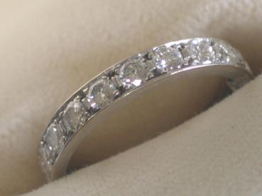 Alliance- / Memory-Ring Brillantring mit 1.52 ct. 750er Weißgold, Größe 55, Gewicht: 2,8g