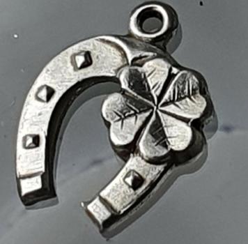 Anhänger "Hufeisen" aus 800er Silber, Gewicht: 0,6g