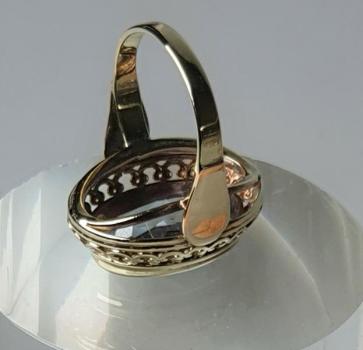 Edler Großstein Topas Ring aus 333er Gold, Größe 52, Gewicht: 5,5g