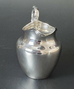 Antiksilber Milchkännchen, England, Birmingham, um 1914, Sterlingsilber, T H Hazlewood, Gewicht. 98,3g