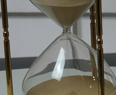 Vintage Rarität Meissen große Sanduhr 18 cm, Zwiebelmuster, kobaltblau, weißer Rand