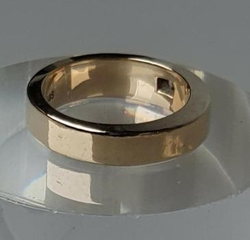 Brillantsolitär mit lupenreinem (IF) 0.07 ct Diamant aus 585er Gold, Größe 51, Gewicht: 7,4g