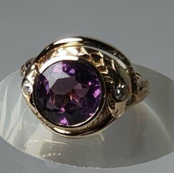 Antikschmuck Prachtring Amethyst/Diamantring -Schlangenring-, 585er Gold, Größe 62, Gewicht: 14,7g