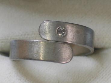 Preview: Ring aus 925er Sterlingsilber mit Schmuckstein, Größe 56 Gewicht: ca. 3,7 Gramm