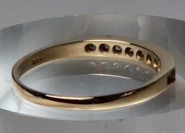 Preview: Ring aus 585er Gelbgold mit Schmucksteinen, Größe 59, Gewicht: 1,8g