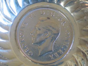 Münzboden Zierschälchen aus 800er Silber - Nachprägung - Half Crown George VI 1945 Gewicht: ca. 32,1 Gramm