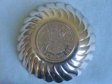 Preview: Münzboden Zierschälchen aus 800er Silber - Nachprägung - Half Crown George VI 1944 Gewicht: ca. 30,7 Gramm