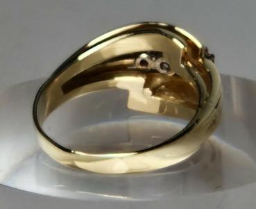 Vintage Diamantring aus 585er Gold mit 3 Diamanten 0.20 ct. im Brillantschliff, Größe 53, Gewicht: 4,7g