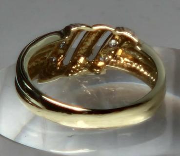 Diamantring aus 585er Gold mit mattiertem Mittelsteg, Größe 58, Gewicht: 3,6g