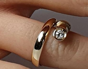 Brillantsolitär aus 750er Gold mit 0.15 ct., Größe 52, Gewicht: 4,6g