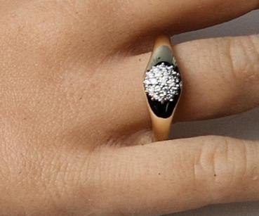 Diamantring aus 585er Gelbgold mit 0.25 ct., Größe 65, Gewicht: 3,8g