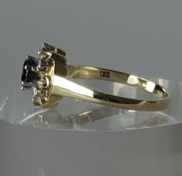 Saphir- Diamantring aus 585er Gold, Größe 57, Gewicht: 3,9g