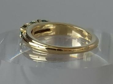 Preview: Smaragdring aus 750er Gold, Größe 51, Gewicht: 4,8g
