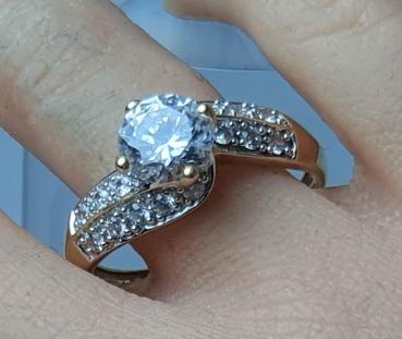 Schmuckstein Ring aus 585er Gold, Größe 66, Gewicht: 4,0g
