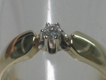 Brillantsolitär aus 585er Gelbgold mit einem Diamanten 0.10 ct., Größe 56, Gewicht: 4,2g