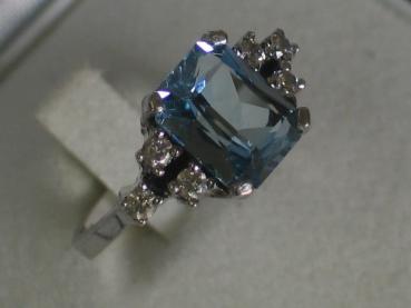 Preview: Ring aus 925er Sterlingsilber mit 7 Schmucksteinen, Größe 51 Gewicht: ca. 4,7 Gramm