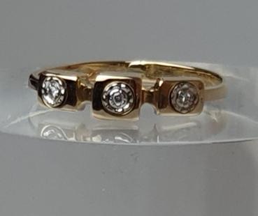 Eleganter Diamantring aus 750er Gelbgold, Größe 55, Gewicht: 2,4g