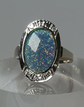 Preview: Opal- Diamantring aus 585er Weißgold, Größe 52, Gewicht: 4,5g