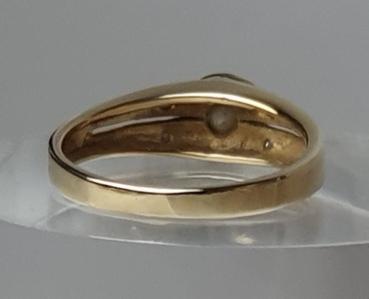 Preview: Diamantring aus 333er Gold mit 5 Diamanten, Größe 53, Gewicht: 2,4g