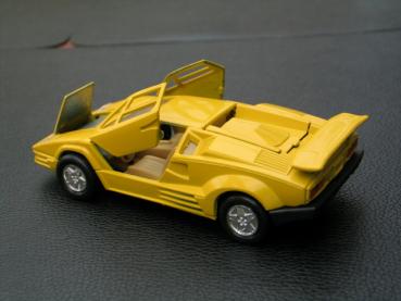 Lamborghini Countach LP 500S, gelb, 1:43