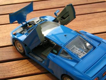 Bburago Bugatti II GB (1991), blau, 1:18