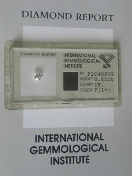 Diamant im Brillantschliff "F" 0.51 ct / IF/ Very Good / Very Good / mit IGI Report