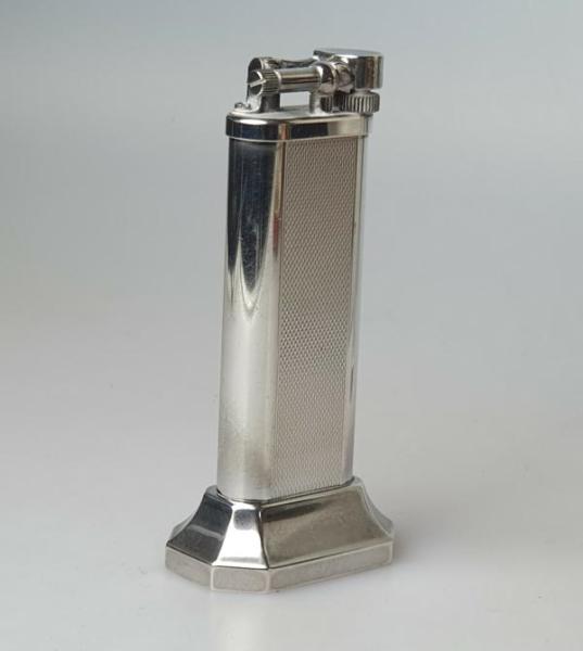 Dunhill Unique Salon Briquet, großes Tischfeuerzeug, versilbert (Höhe 10,0 cm)