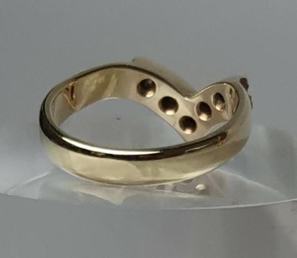 Diamantring aus 585er Gelbgold, Ringgröße 53, Gewicht: 4,1g