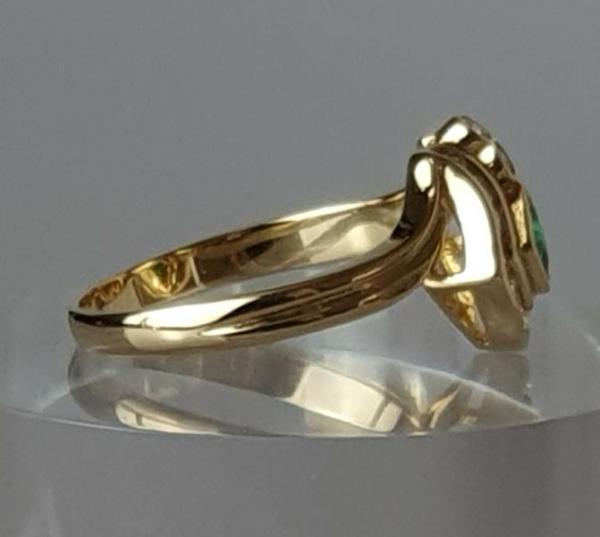 Eleganter Smaragdring mit Diamanten, 750er Gold, Größe 58, Gewicht: 4,8g