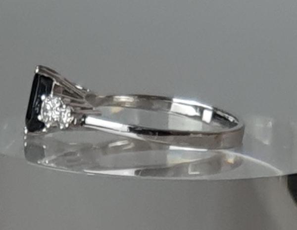 Saphir Diamantring aus 585er Weißgold, Größe 52, Gewicht: 2,5g