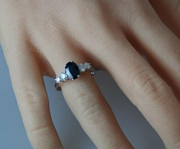 Saphir Diamantring aus 585er Weißgold, Größe 52, Gewicht: 2,5g