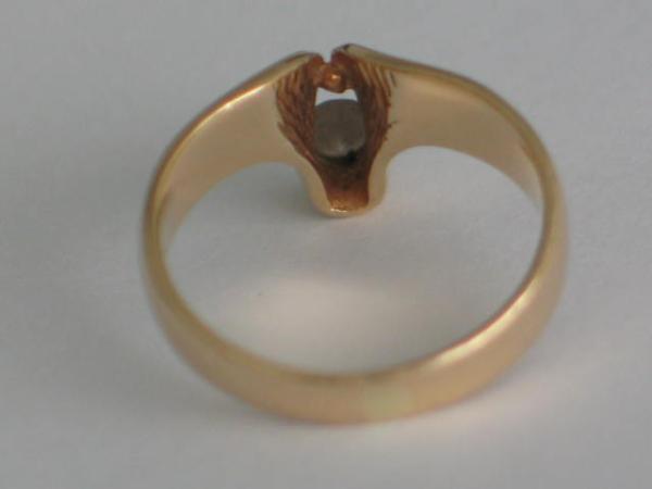 Brillantsolitär (0.10 ct.) aus 585er Gelbgold Diamant im Brillantschliff, Größe 50 Gewicht: 3,5g