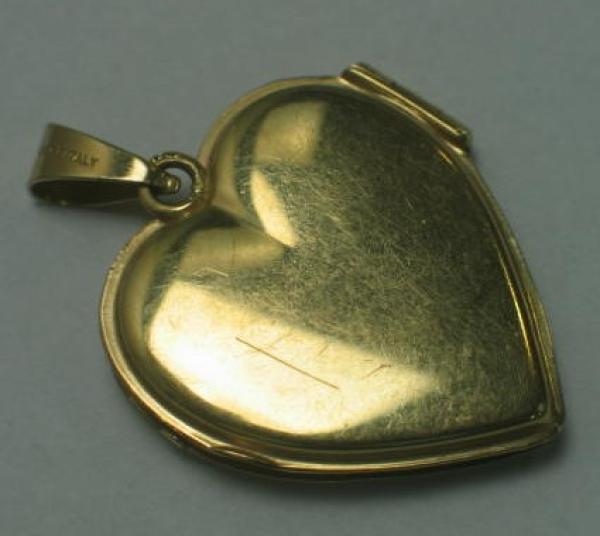 Foto Medaillon Anhänger "Herz" aus 333er Gold, Gewicht: 9,5g