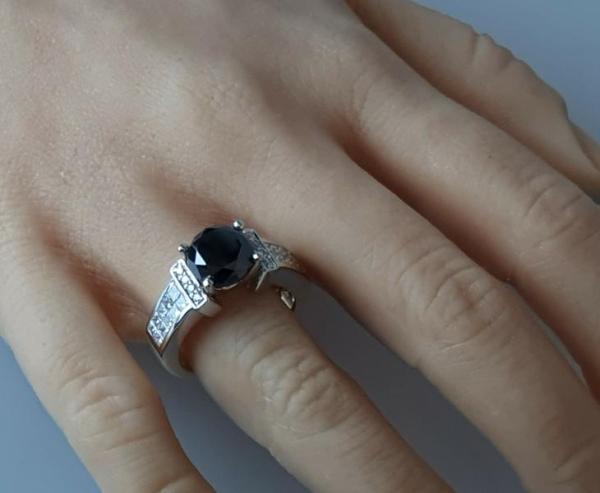 Ring "Black Diamond" 750er Gold mit 29 Diamanten, 4.5 ct., Größe 54, Gewicht: 11,3g