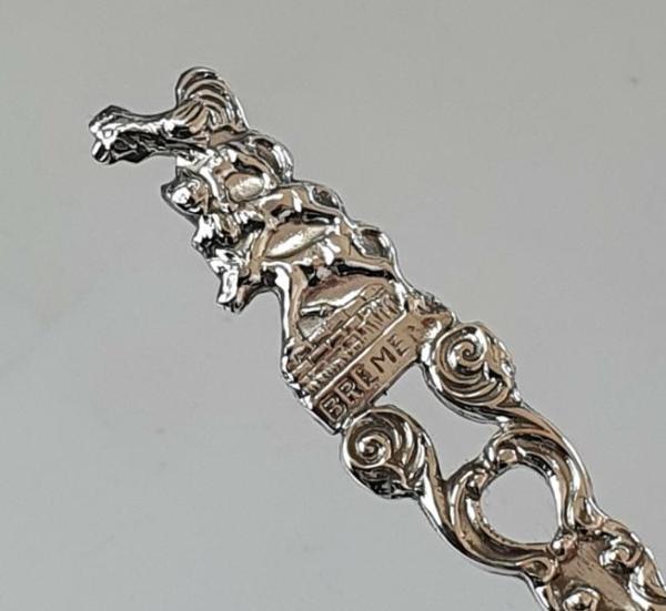 Zuckerlöffel -Bremer Stadtmusikanten- 800er Silber, Länge: 11,5 cm, Gewicht: 12,8g