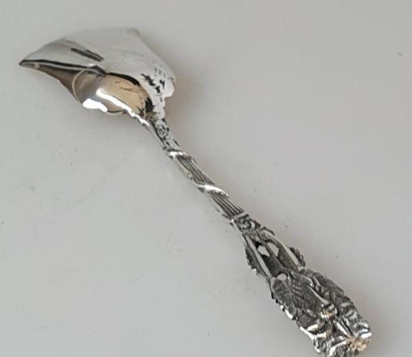 Zuckerschaufel, Hildesheimer Rose, 800er Silber, Länge: 10,5 cm, Gewicht: 15,8g