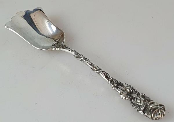 Zuckerschaufel, Hildesheimer Rose, 800er Silber, Länge: 10,5 cm, Gewicht: 15,8g