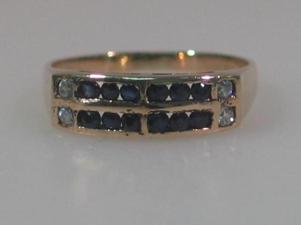 Saphir Ring aus 333er Gold, Größe 55, Gewicht: 1,3g