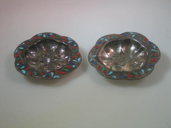 2x Zierschälchen mit farbigen Randelementen, 925er Silber
