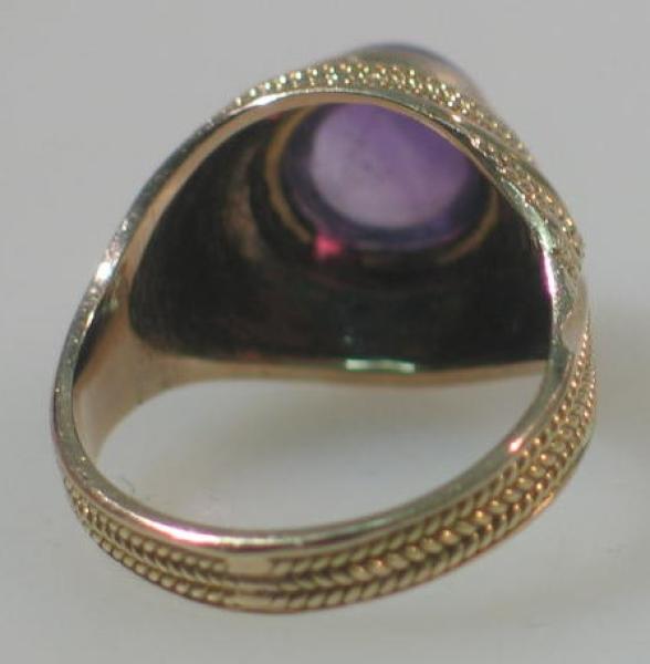 Ring mit Amethyst Cabochon aus 585er Gold, Größe 54, Gewicht: 5,3g
